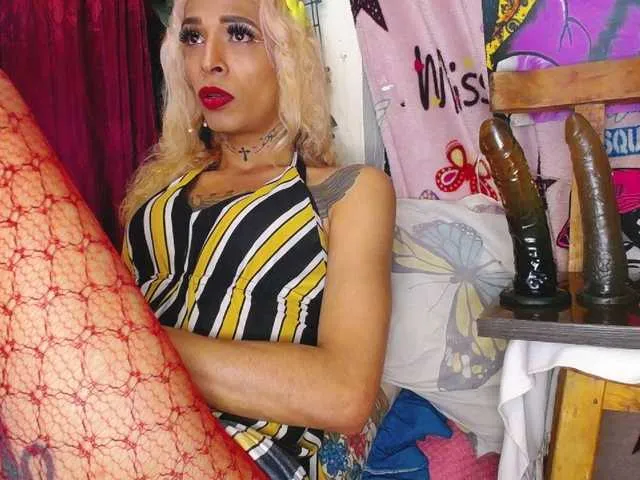Live sex webcam photo for flaquitacoral #291153657