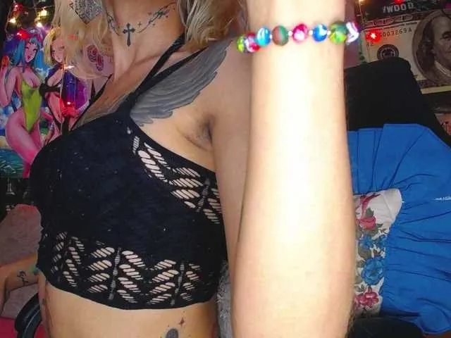 Live sex webcam photo for flaquitacoral #291514933