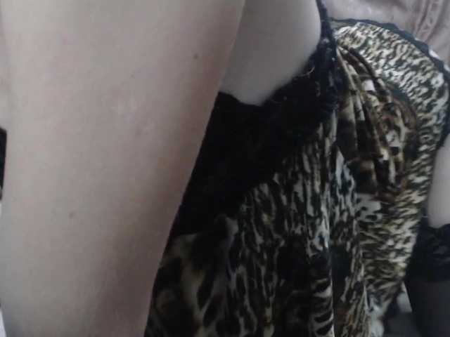 Live sex webcam photo for flavorsofy #272806145