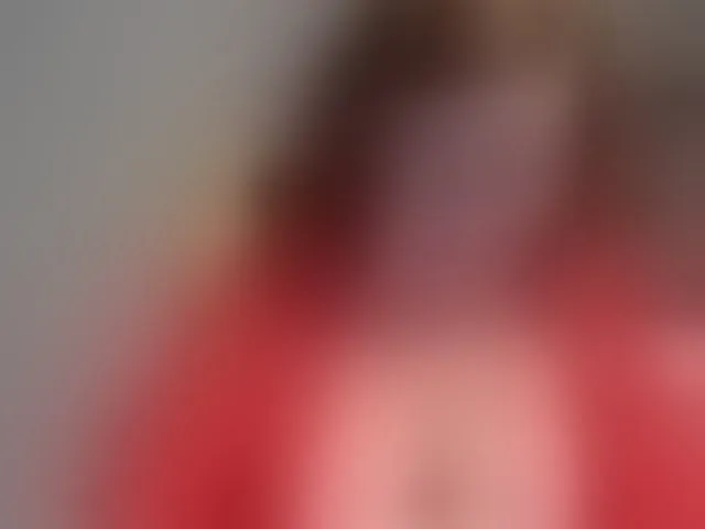Live sex webcam photo for flirty-adele #293972555