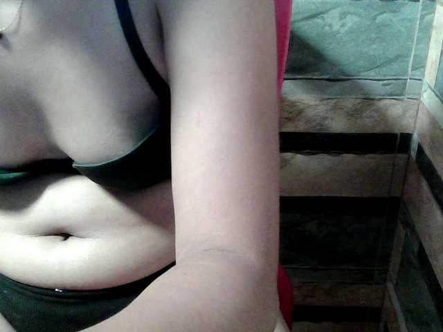 Live sex webcam photo for flowerhairypinay #291458845