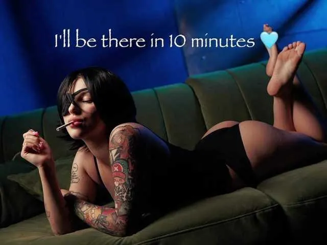 Live sex webcam photo for folinskaayaa #293316291