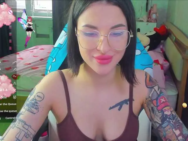 Live sex webcam photo for folinskaayaa #293546916