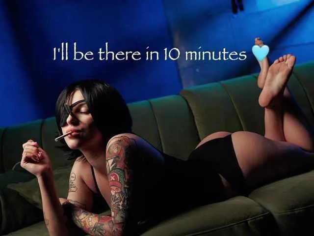 Live sex webcam photo for folinskaayaa #293740138