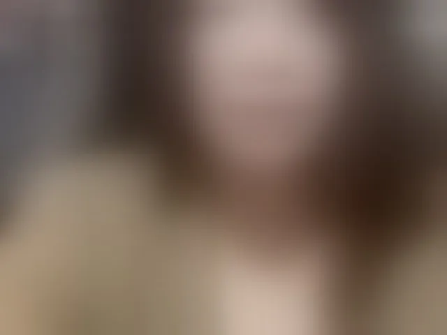 Live sex webcam photo for foxsusu #293176581