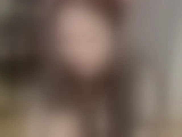 Live sex webcam photo for foxsusu #293322985