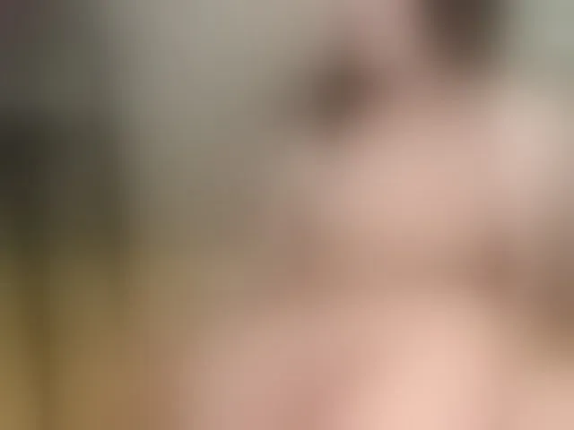 Live sex webcam photo for foxsusu #293521262