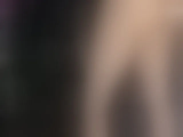 Live sex webcam photo for foxsusu #293618463