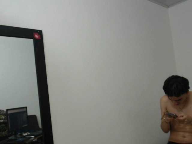 Live sex webcam photo for francixhh #275980367