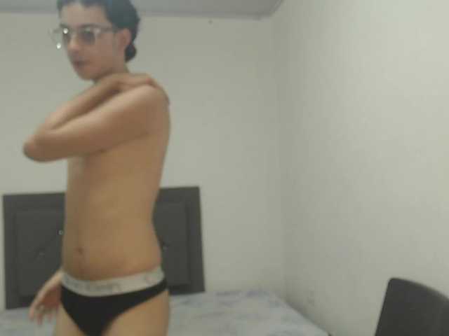 Live sex webcam photo for francixhh #276392810