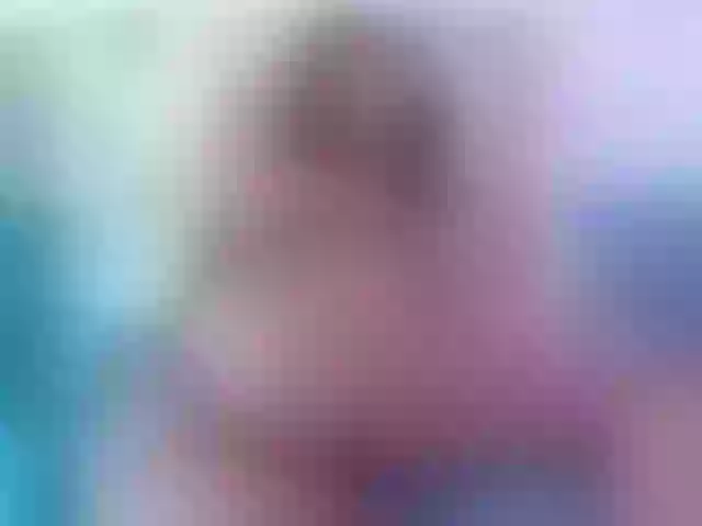 Live sex webcam photo for friendsmom #290382804