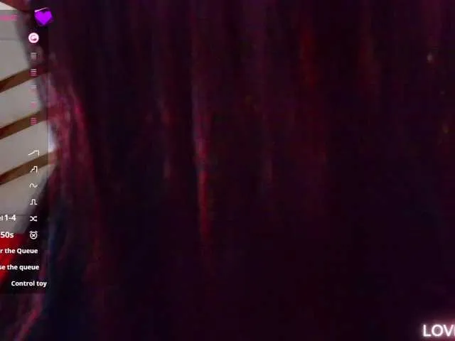 Live sex webcam photo for friendsmom #290652332