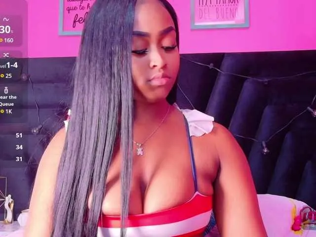 Live sex webcam photo for friendsmom #291567712