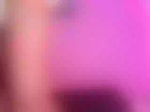 Live sex webcam photo for friendsmom #291960791