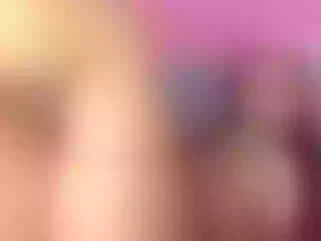 Live sex webcam photo for friendsmom #292202130