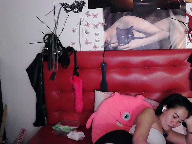 Live sex webcam photo for fuckmyclit69 #290327298