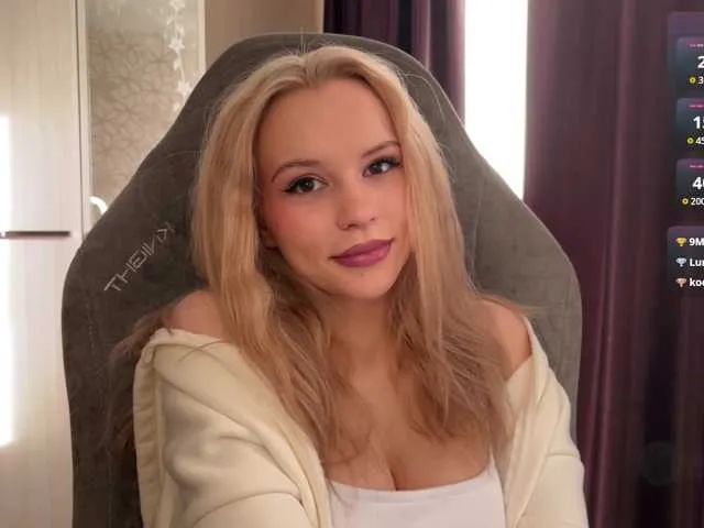 Live sex webcam photo for fymryn #290636389