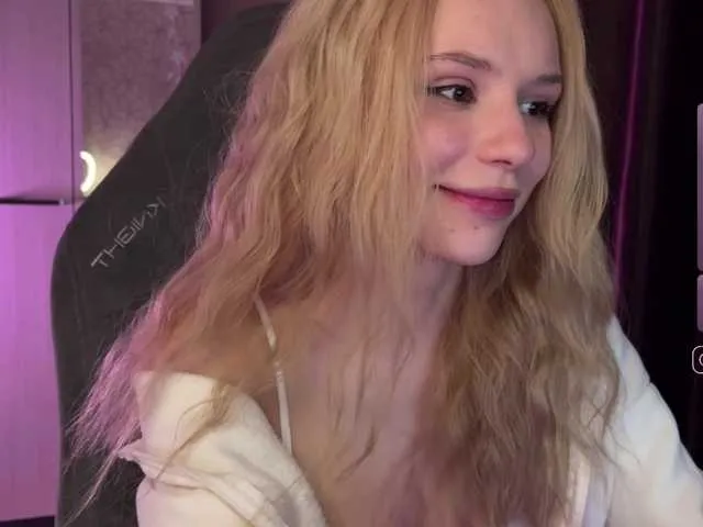 Live sex webcam photo for fymryn #290810543