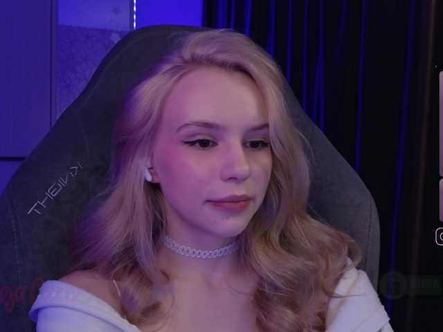 Live sex webcam photo for fymryn #290866086