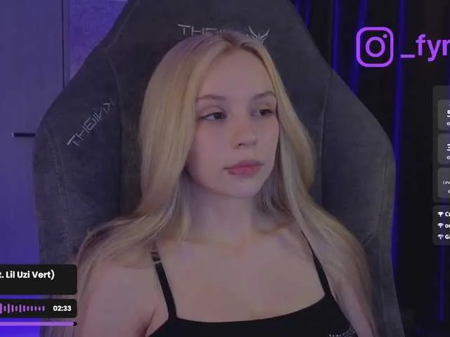 Live sex webcam photo for fymryn #291166347