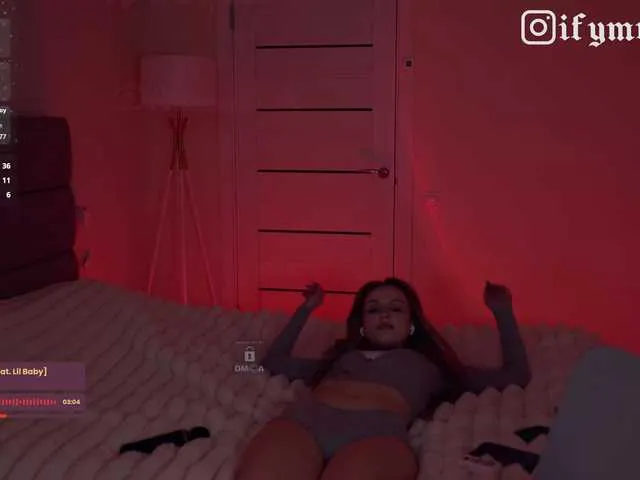 Live sex webcam photo for fymryn #293127739