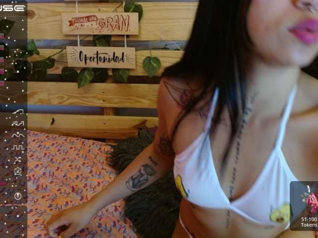 Live sex webcam photo for gabythx #275986263