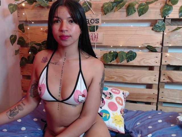 Live sex webcam photo for gabythx #276455200