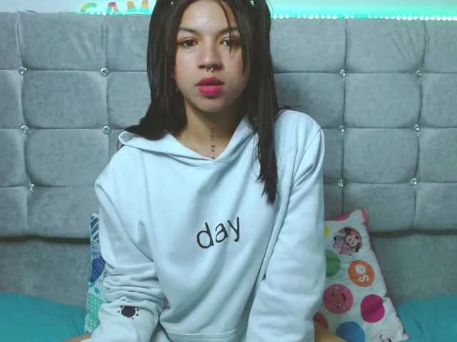 Live sex webcam photo for gabythx #276656619