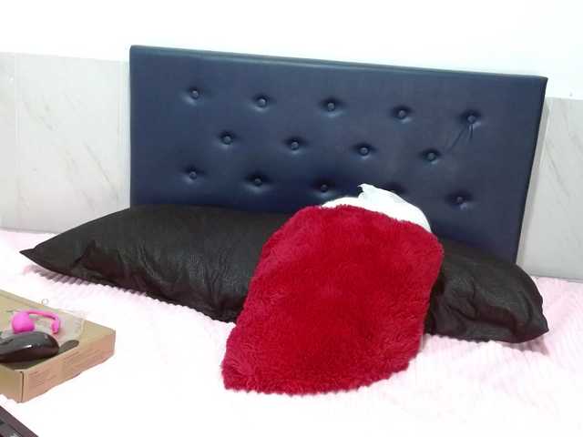 Live sex webcam photo for gatica-cat #276762783