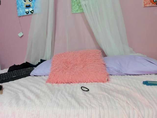 Live sex webcam photo for gatica-cat #277530600