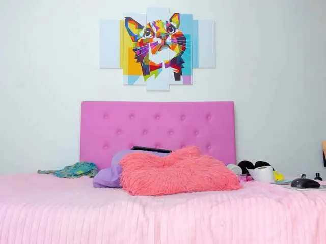 Live sex webcam photo for gatica-cat #291085053