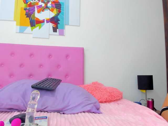 Live sex webcam photo for gatica-cat #291616799