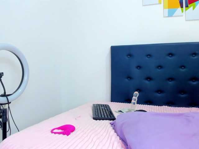 Live sex webcam photo for gatica-cat #291744262