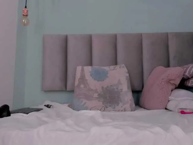 Live sex webcam photo for genesis44u #291989291