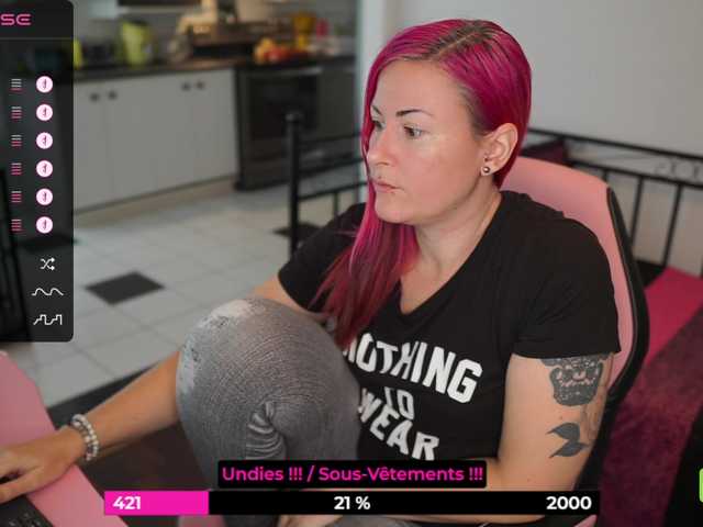 Live sex webcam photo for gennyrock #276461851