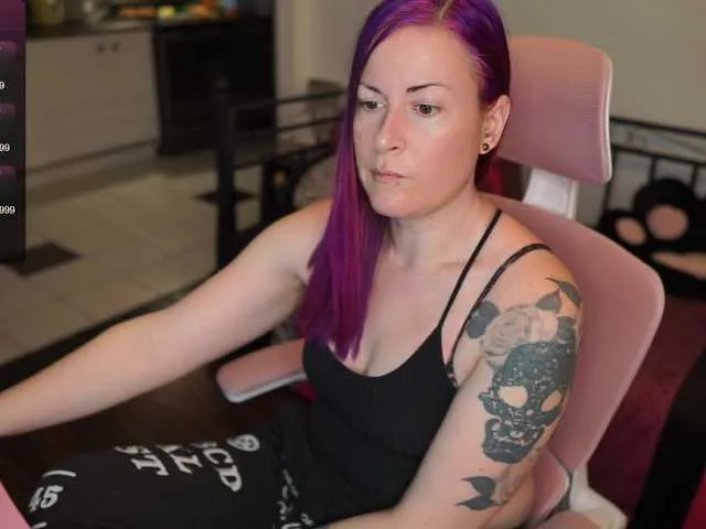 Live sex webcam photo for gennyrock #290419057
