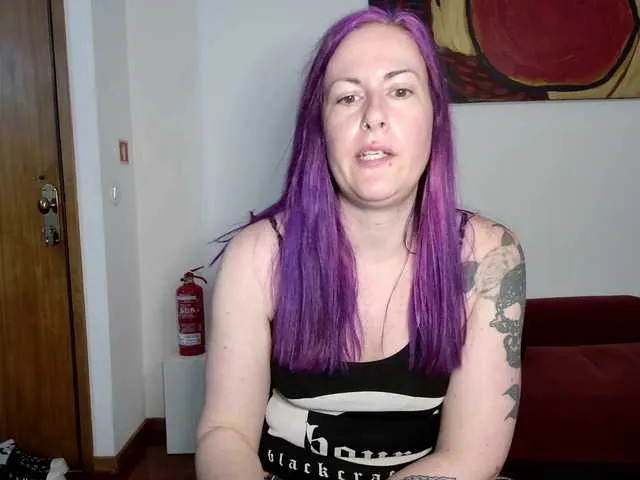 Live sex webcam photo for gennyrock #290663404