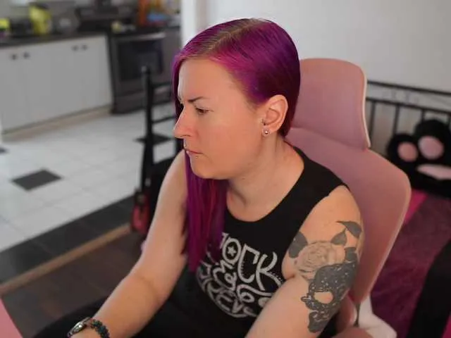 Live sex webcam photo for gennyrock #290801318