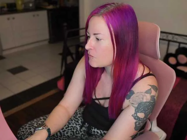 Live sex webcam photo for gennyrock #290837538