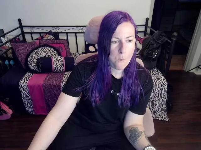 Live sex webcam photo for gennyrock #291055113