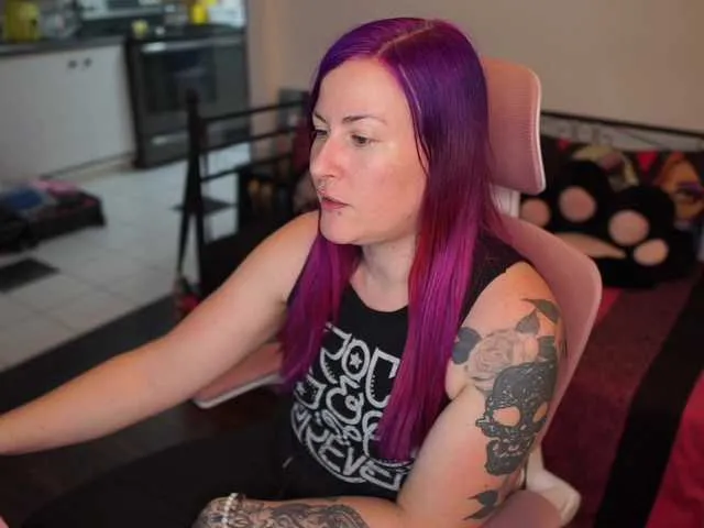 Live sex webcam photo for gennyrock #291171085