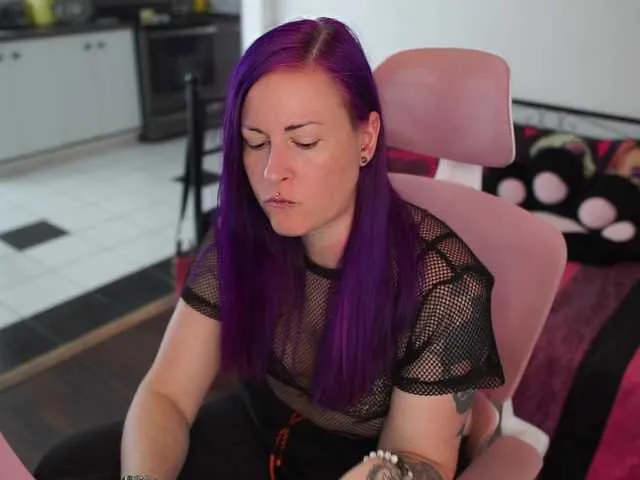 Live sex webcam photo for gennyrock #291280752