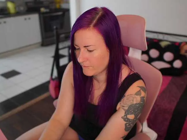 Live sex webcam photo for gennyrock #291308729