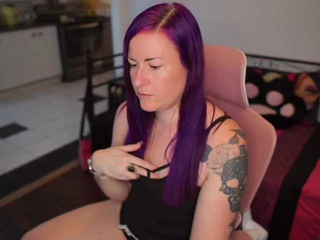 Live sex webcam photo for gennyrock #291316664