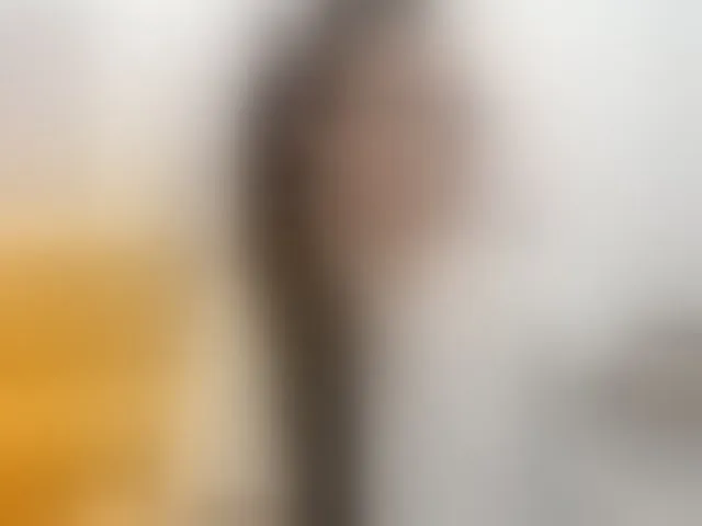 Live sex webcam photo for gentlemuse #294118983