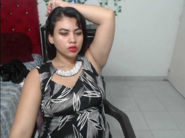 Live sex webcam photo for giannytamara #272921752