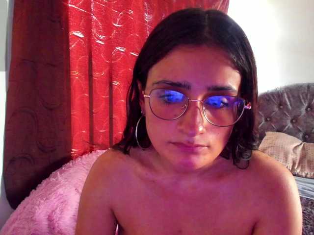 Live sex webcam photo for giia-25 #276362522