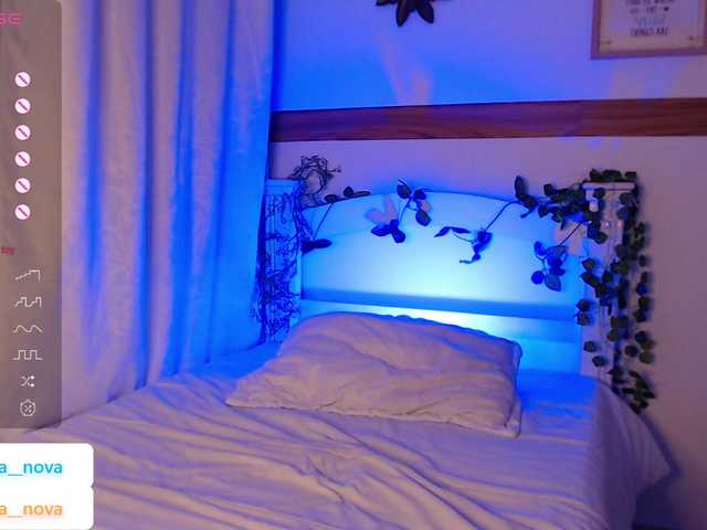 Live sex webcam photo for ginebranova #277822167