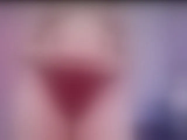 Live sex webcam photo for giordanapinoo #292945125