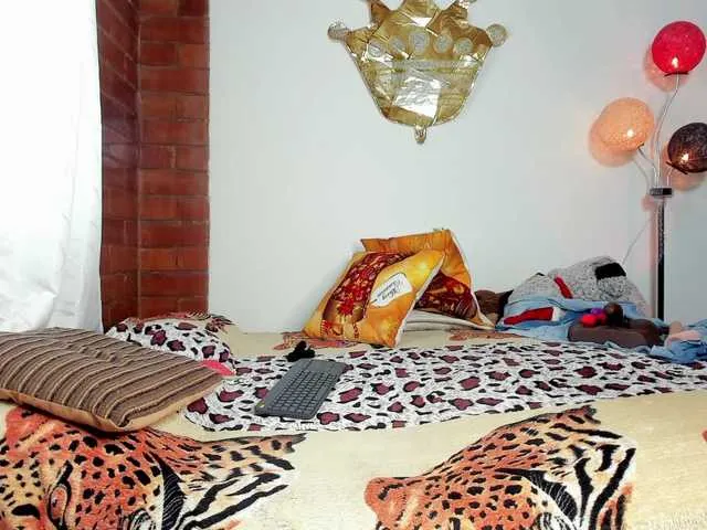 Live sex webcam photo for girasol-walto #275804405